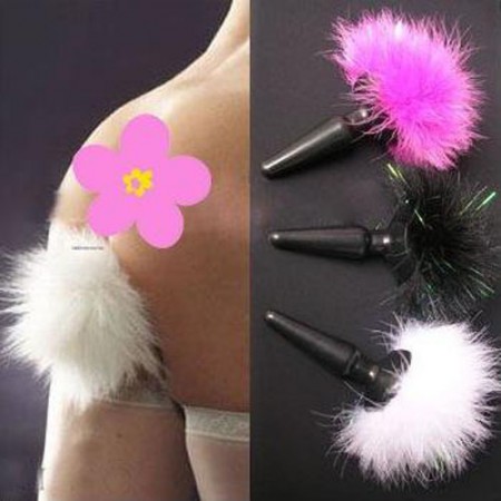Rabbit Tail - Black / White / Pink SKU:63405 € 8.70